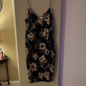 Charlotte Russe Black Floral Velvet Midi Slip Dress
